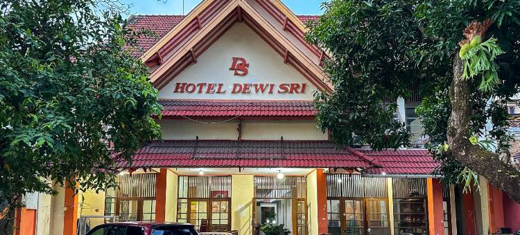 德维斯里普拉维罗塔曼红伙伴酒店(Hotel Dewi Sri Prawirotaman RedPartner)图片