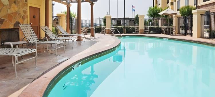 智选假日套房酒店麦卡莱斯特(Holiday Inn Express & Suites Mcalester)图片