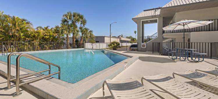 红屋顶客栈基西米(Red Roof Inn Kissimmee)图片