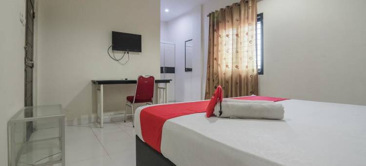 红多兹伊斯兰酒店-占姆托斯占姆比(RedDoorz Syariah Near Jamtos Jambi)图片