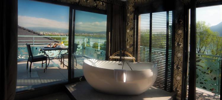 特雷索姆斯湖水疗度假村(Les Trésoms Lake and Spa Resort)图片