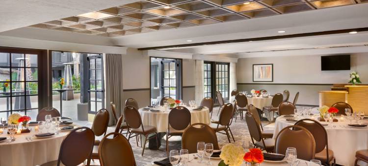 隆波克中海岸希尔顿安泊酒店(Embassy Suites by Hilton Lompoc Central Coast)图片