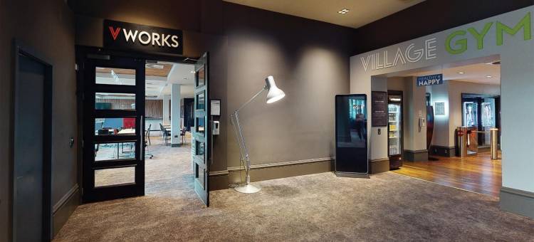 法恩伯勒乡村酒店(Village Hotel Farnborough)图片