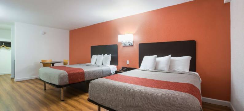 格鲁吉亚萨沃尼6号汽车旅馆- 格威内特中心(Motel 6 Suwanee, GA - Gwinnett Center)图片