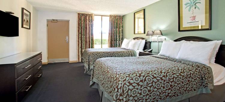 奥兰多机场/佛罗里达购物中心温德姆戴斯酒店(Days Inn by Wyndham Orlando Airport Florida Mall)图片