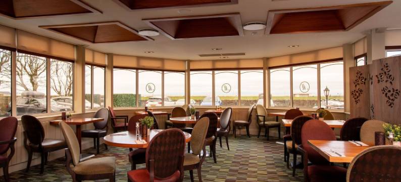 费尔菲尔德别墅酒店(Fairfield House Hotel)图片