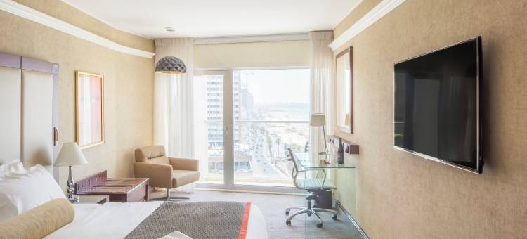 尼盛万丽酒店(Renaissance Tel Aviv Hotel)图片