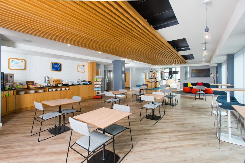 Holiday Inn Express LEEDS CITY CENTRE - ARMOURIES by IHG Over view