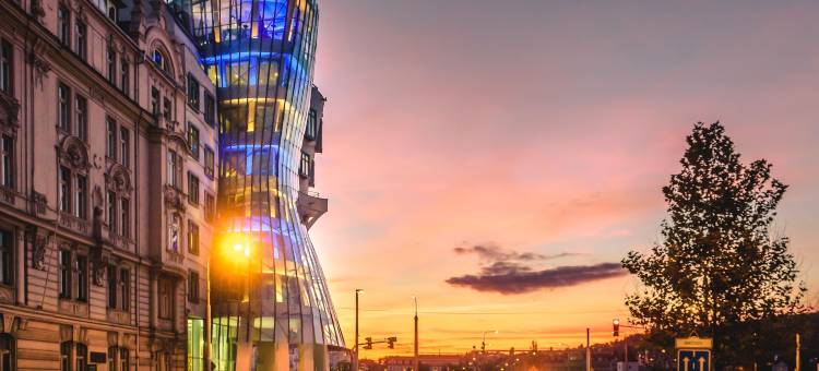 跳舞的房子(Dancing House - Tančící dům Hotel)图片