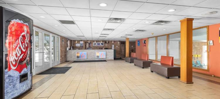 迈阿密东北部大急流6号汽车旅馆(Motel 6 Grand Rapids, MI - Northeast)图片