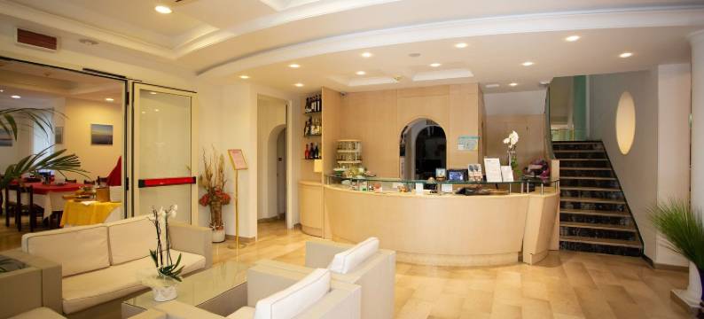 诺蒂科酒店(Hotel Nautico)图片