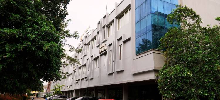 OPI英达酒店(Opi Indah Hotel)图片