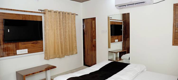 拉德克里希纳酒店和餐厅(Radhe Krishna Hotel and Restaurant)图片