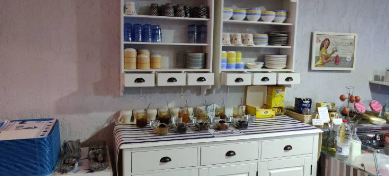 布鲁特罗吉思酒店(Logis Hôtel les Bleuets)图片