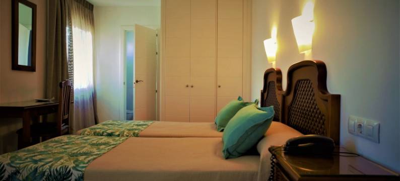 阿雅蒙提诺酒店(Hotel Ayamontino)图片