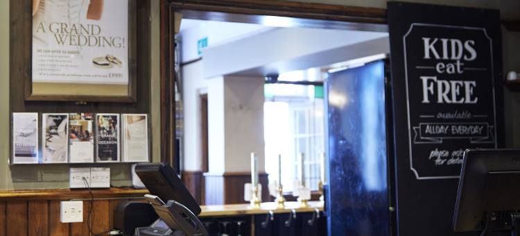 白鹿 - 格林国王旅馆(White Hart by Chef & Brewer Collection)图片