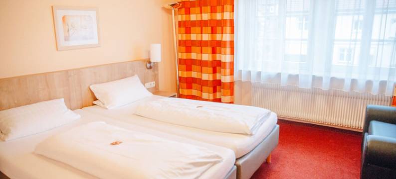 赫伦申克-咖啡馆艾灵(Herrenschenke-Café Eiring)图片