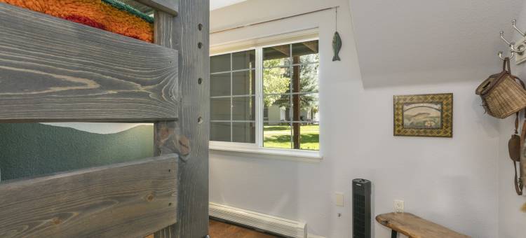 901疯狂马圈2卧室公寓由RedAwning(901 Crazy Horse Circle Condo)图片