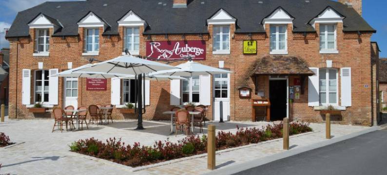 白马酒店(Logis Hôtel Auberge du Cheval Blanc)图片