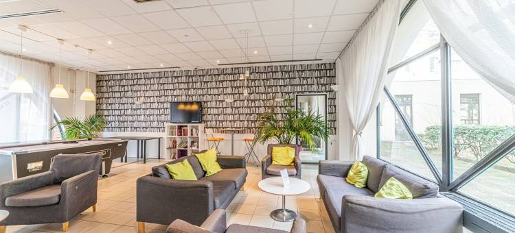 蒙特珀埃夫里公寓式酒店(Montempô Apparthôtel Evry)图片