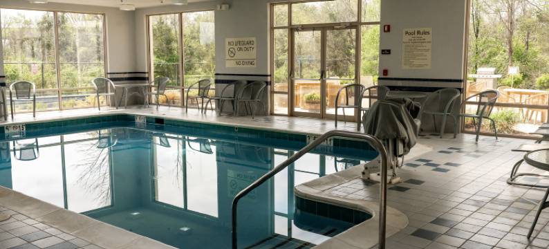 利斯堡欢朋套房酒店(Hampton Inn & Suites Leesburg)图片