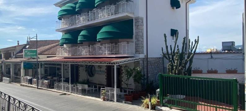 历史中心五星酒店(Cinquestelle Albergo del Centro Storico)图片