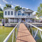Lake Ozarks度假屋的湖景小屋