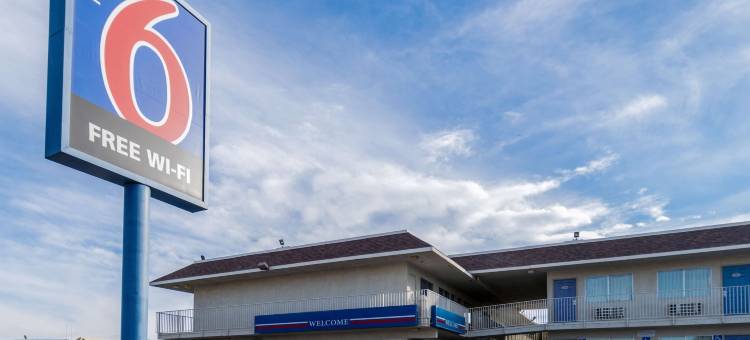 埃尔森特罗6号汽车旅馆(Motel 6 El Centro, CA)图片