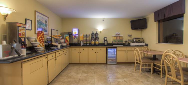 圣奥古斯丁海滩区品质酒店及套房(Quality Inn & Suites St Augustine Beach Area)图片