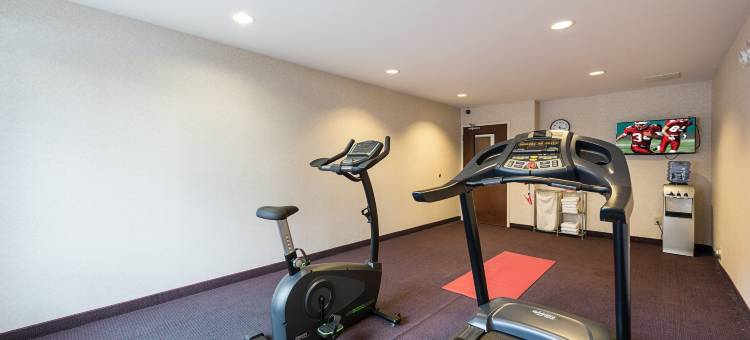 雅典埃托瓦红顶酒店(Red Roof Inn Etowah – Athens, TN)图片