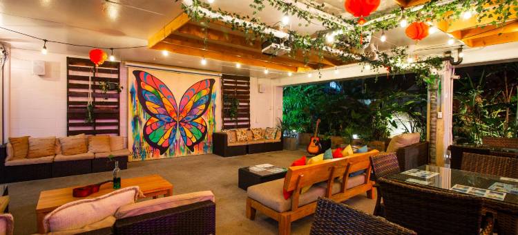 威基基海滨旅馆(Waikiki Beachside Hostel)图片