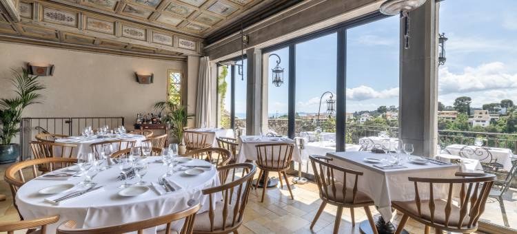 卡纳德城堡酒店(Chateau le Cagnard)图片