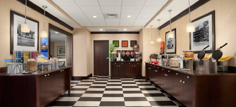 贝尔顿/堪萨斯城欢朋酒店(Hampton Inn Belton/Kansas City Area)图片