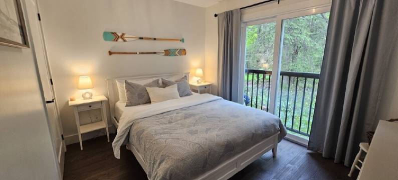 Muskoka River Retreat - Where Nature Meets Elevated Comfort图片