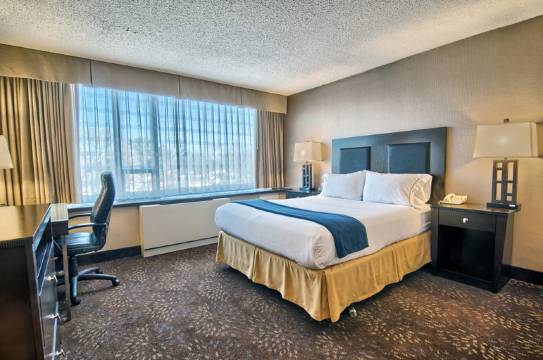 Holiday Inn Express 底特律伯明翰(Holiday Inn Express DETROIT-BIRMINGHAM by IHG)