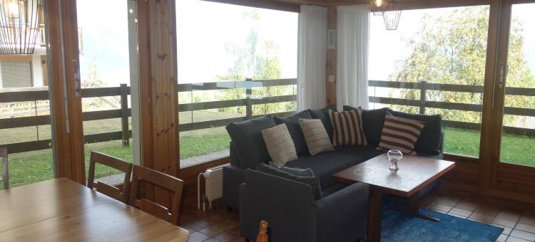 Cozy Apartment With Mountain Views图片