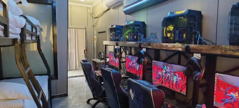 鸣人电竞宾馆(太康第二高级中学店)图片