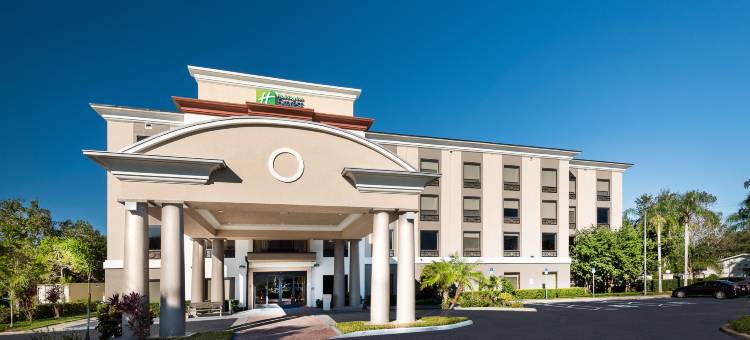 智选假日套房酒店巴托(Holiday Inn Express & Suites BARTOW by IHG)图片