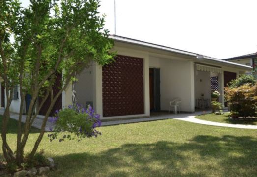 Comfy Villa 600mt from the Sea Hotel Overview