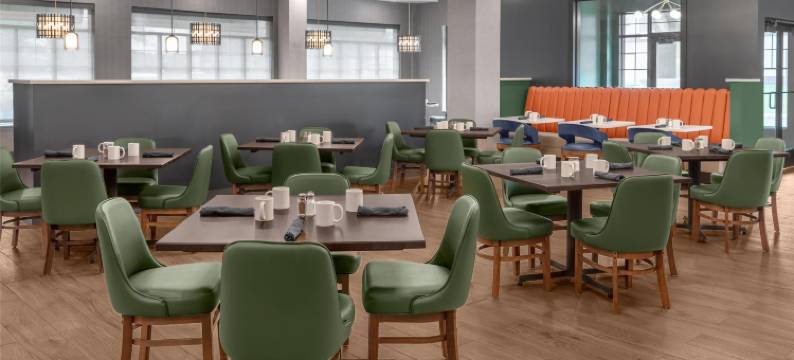 奥瓦通纳希尔顿逸林酒店(DoubleTree by Hilton Owatonna)图片