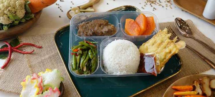 布吉萨里迪帕拉贡旅馆(Dparagon Bukit Sari)图片