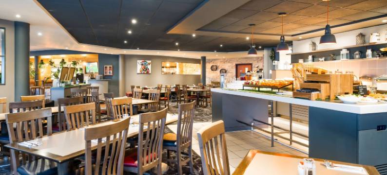 米尔顿凯恩斯诺富特酒店(Novotel Milton Keynes)图片