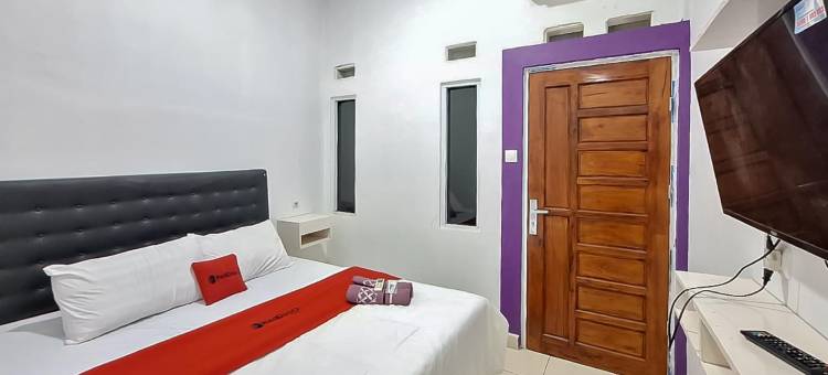 RedDoorz at Jalan Ahmad Yani Karawang图片