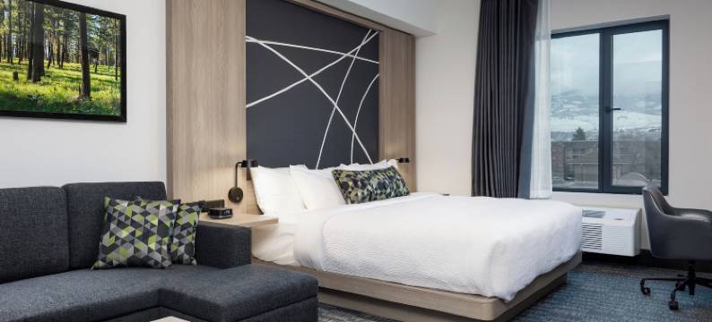 温德姆基洛纳拉昆塔温德姆酒店套房(La Quinta Inn & Suites By Wyndham Kelowna Bc)图片