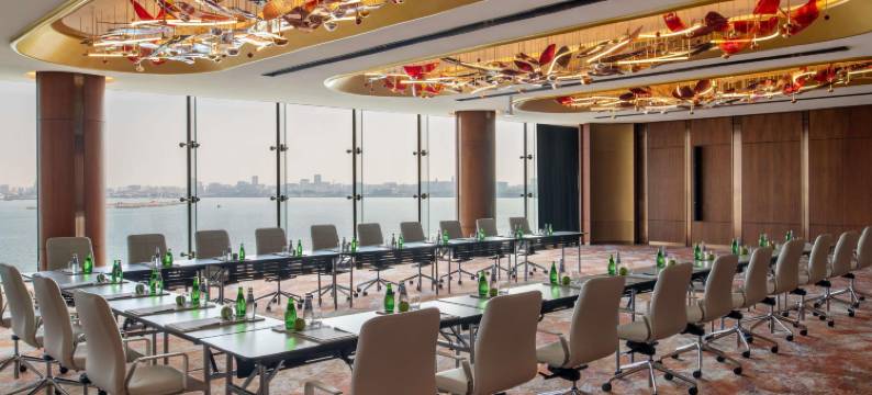 多哈海滨公园塔瑞士(Swissôtel Corniche Park Towers Doha)图片