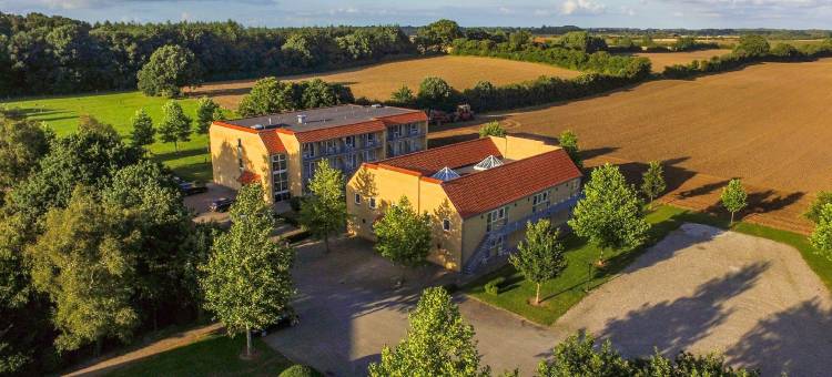 菲尔斯特斯科夫酒店及会议中心(Fjelsted Skov Hotel & Konference)图片