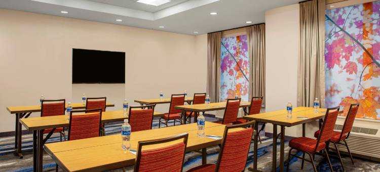 哈里斯堡西/梅卡尼克斯堡万枫酒店及套房(Fairfield Inn & Suites Harrisburg West/Mechanicsburg)图片