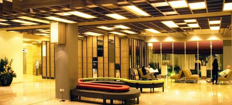 新邦利马 - 三宝珑奎斯特酒店 - 阿斯顿酒店(Quest Hotel Simpang Lima - Semarang by Aston)图片