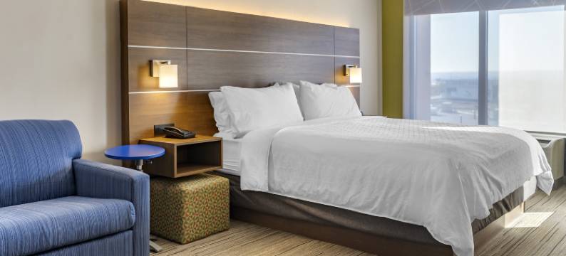 阿尔伯克基城智选假日酒店&套房(Holiday Inn Express & Suites ALBUQUERQUE MIDTOWN by IHG)图片