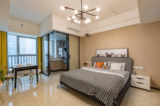 蜜柚醉美西域公寓(南湖北路1号分店)